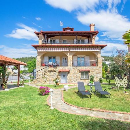 Private 6-Bdrm Villa With Garden 150M To Beach Paradisos Eksteriør bilde